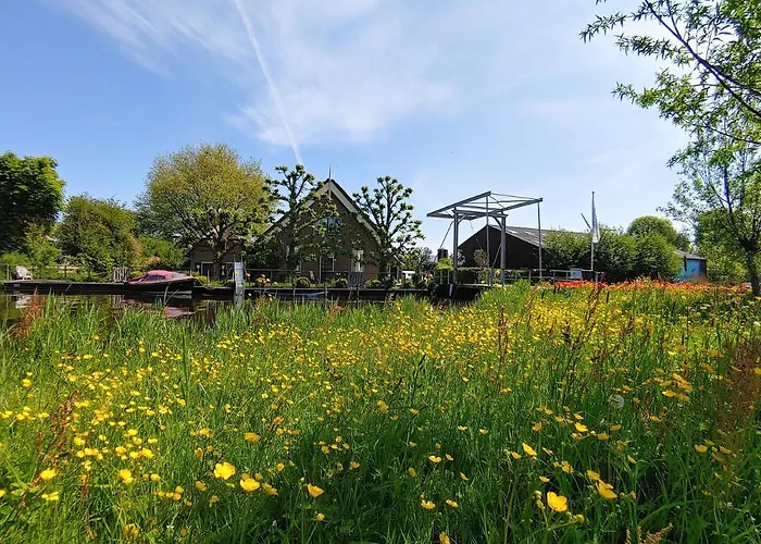 Mariahoeve-logies #polderhuisje Tatil Evi Woubrugge